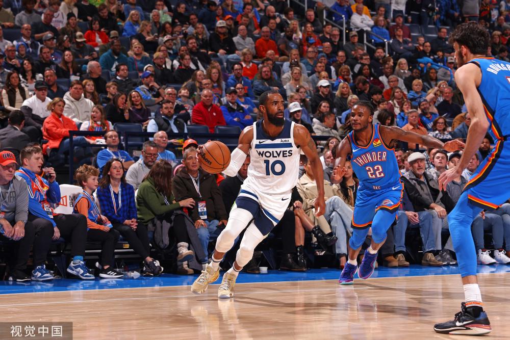 外界对他外 外界对他外