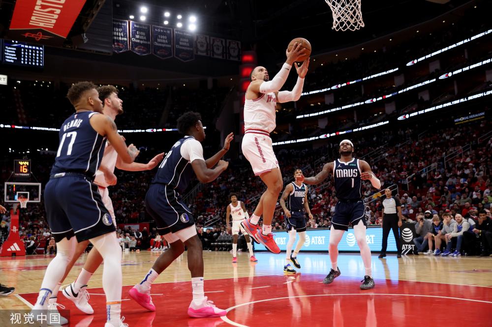 内线强攻兼 内线强攻兼